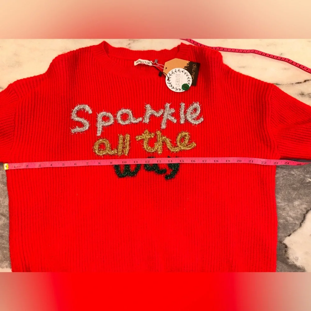 NWT Main Strip Sparkly Christmas Red Sweater with Sparkle Design‎ Size Large